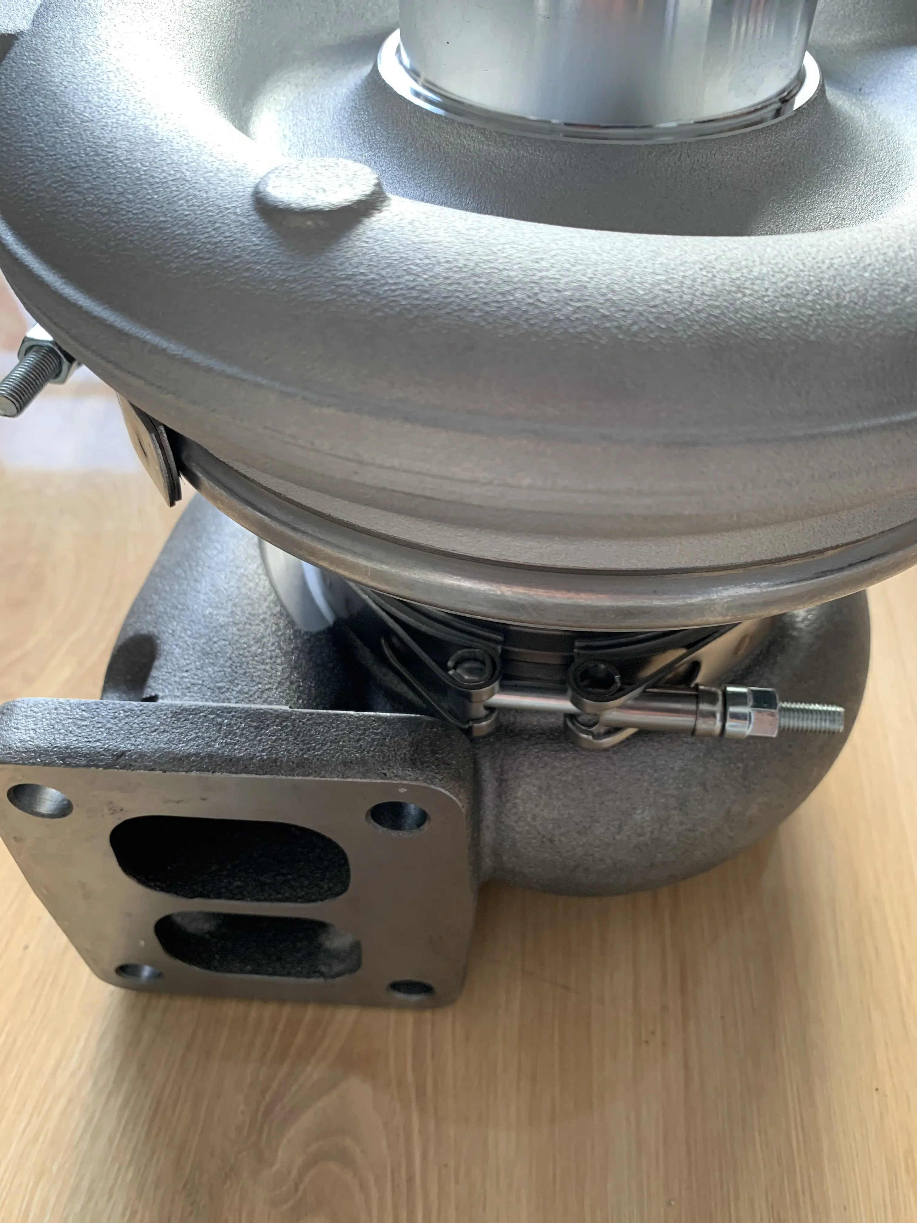 Turbo S3AS002 Turbocharger 7C8632 for Caterpillar CAT Tractor D6H Engine 3306