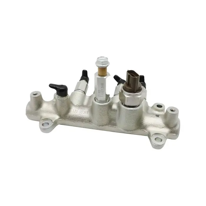 Buy High Pressure Common Rail Injector 8-97306063-4 For Hitachi Excavator ZX240-3 Isuzu Engine 4HK1