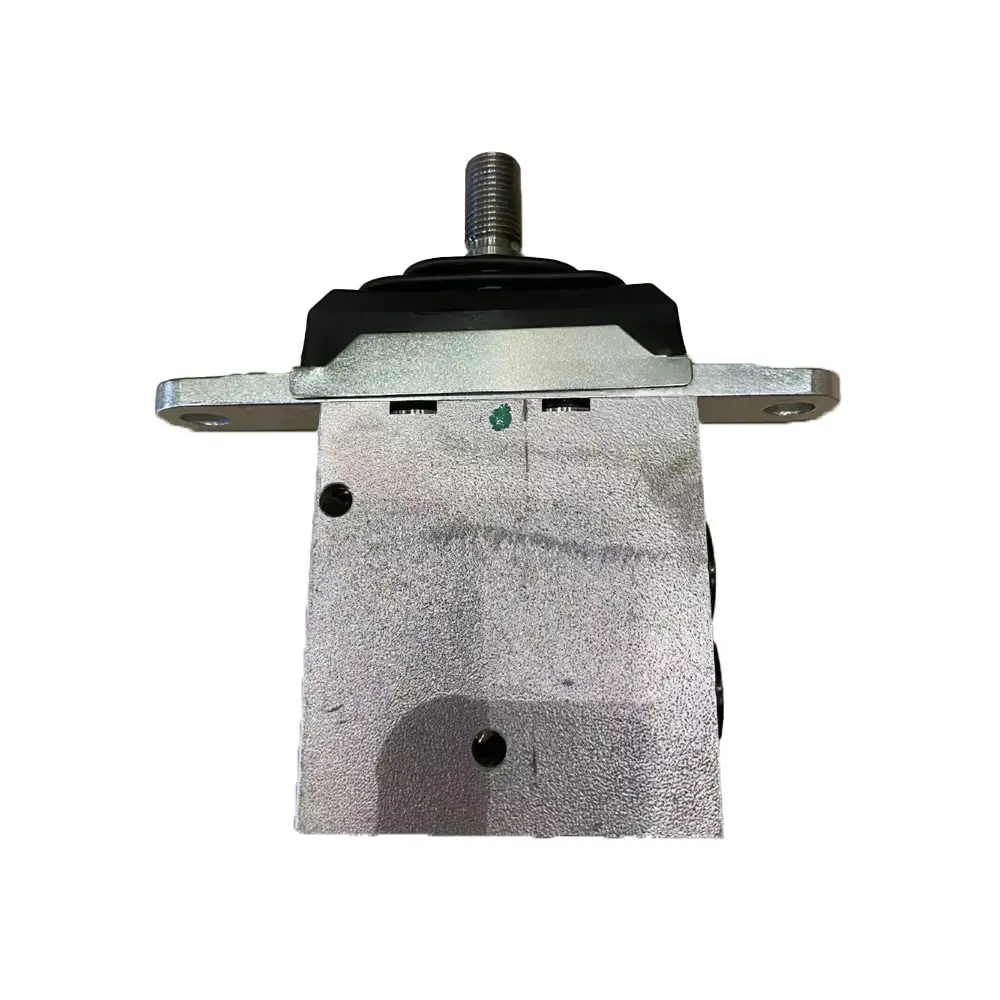 Pilot Valve 702-16-01230 for Komatsu PC-8 Excavator D85 D65 Bulldozer